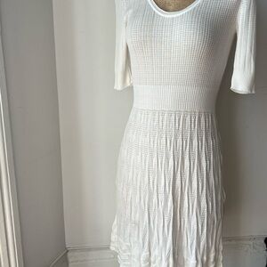 Elegant White Missoni Knit Dress is small (not target)